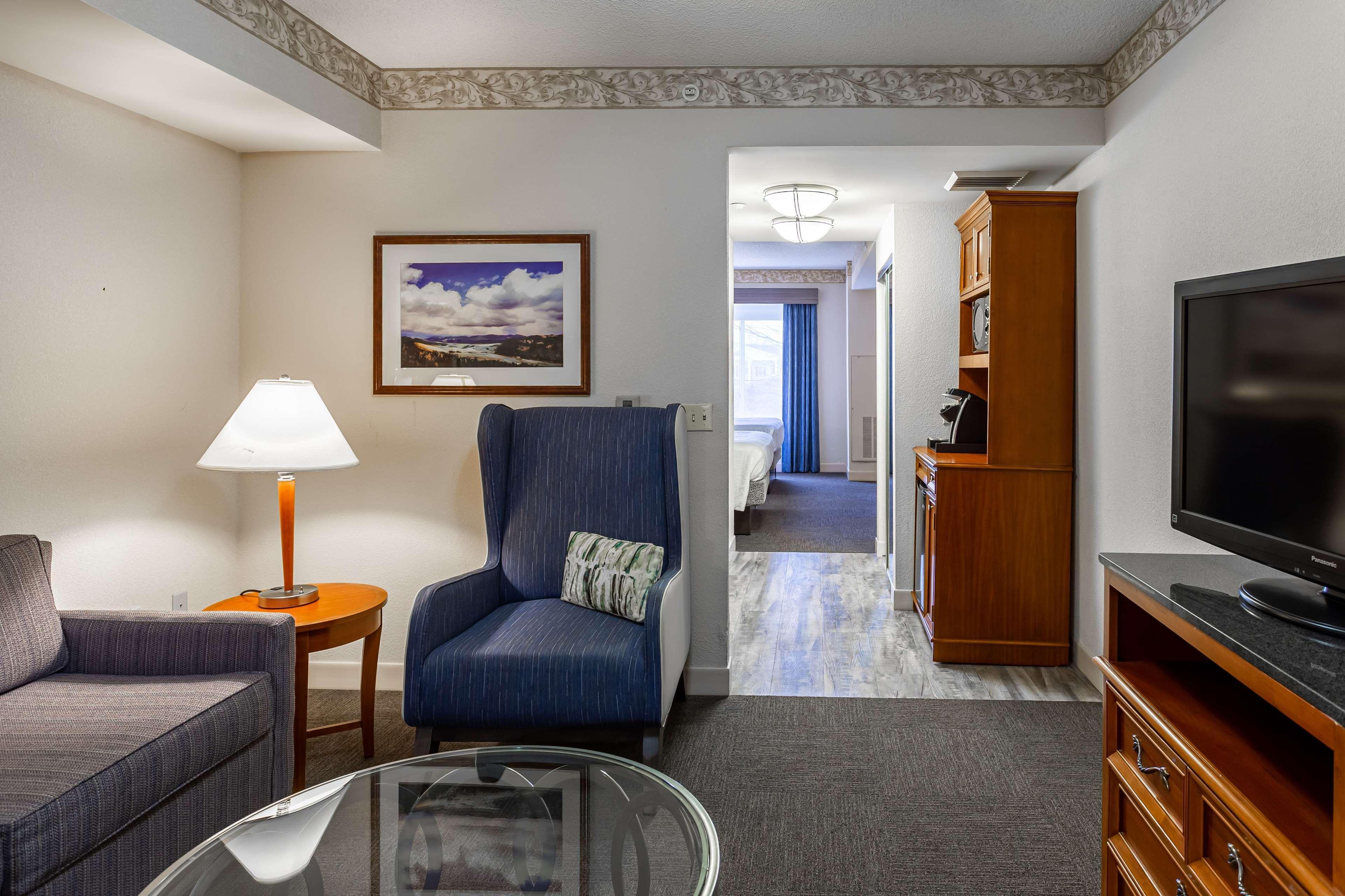 Hilton Garden Inn Wooster Exterior photo